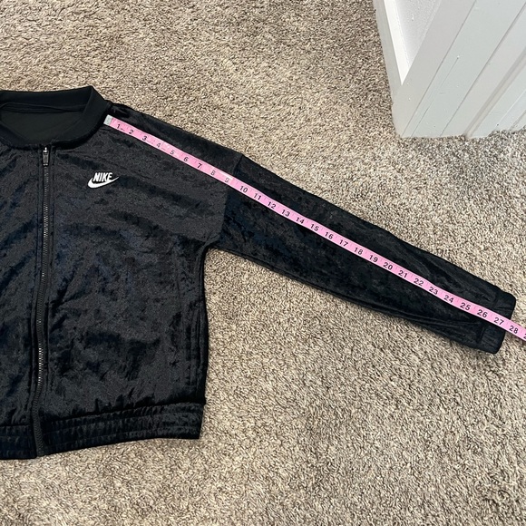 Nike velvet track zip up track jacket youth size XL - Picture 5 of 12